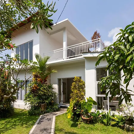 Villa Bisma